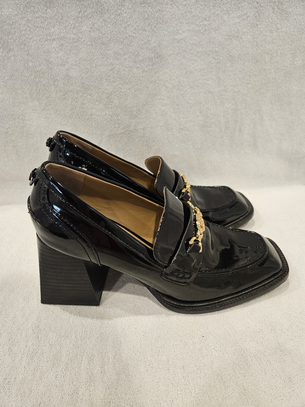 Sam Edelman Quincy Black Patent Block Heel Loafers with Gold Chain 8 - Picture 4 of 10